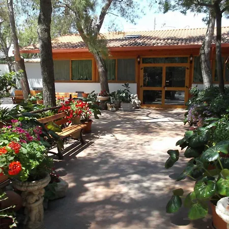 Relax Residence Village