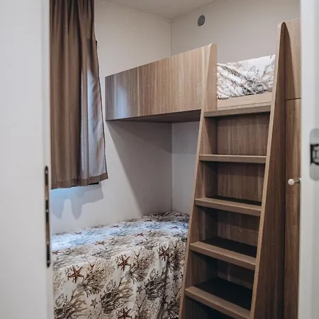 Aparthotel Relax Village 3*