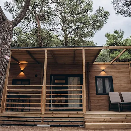 Relax Village Apartmanhotel